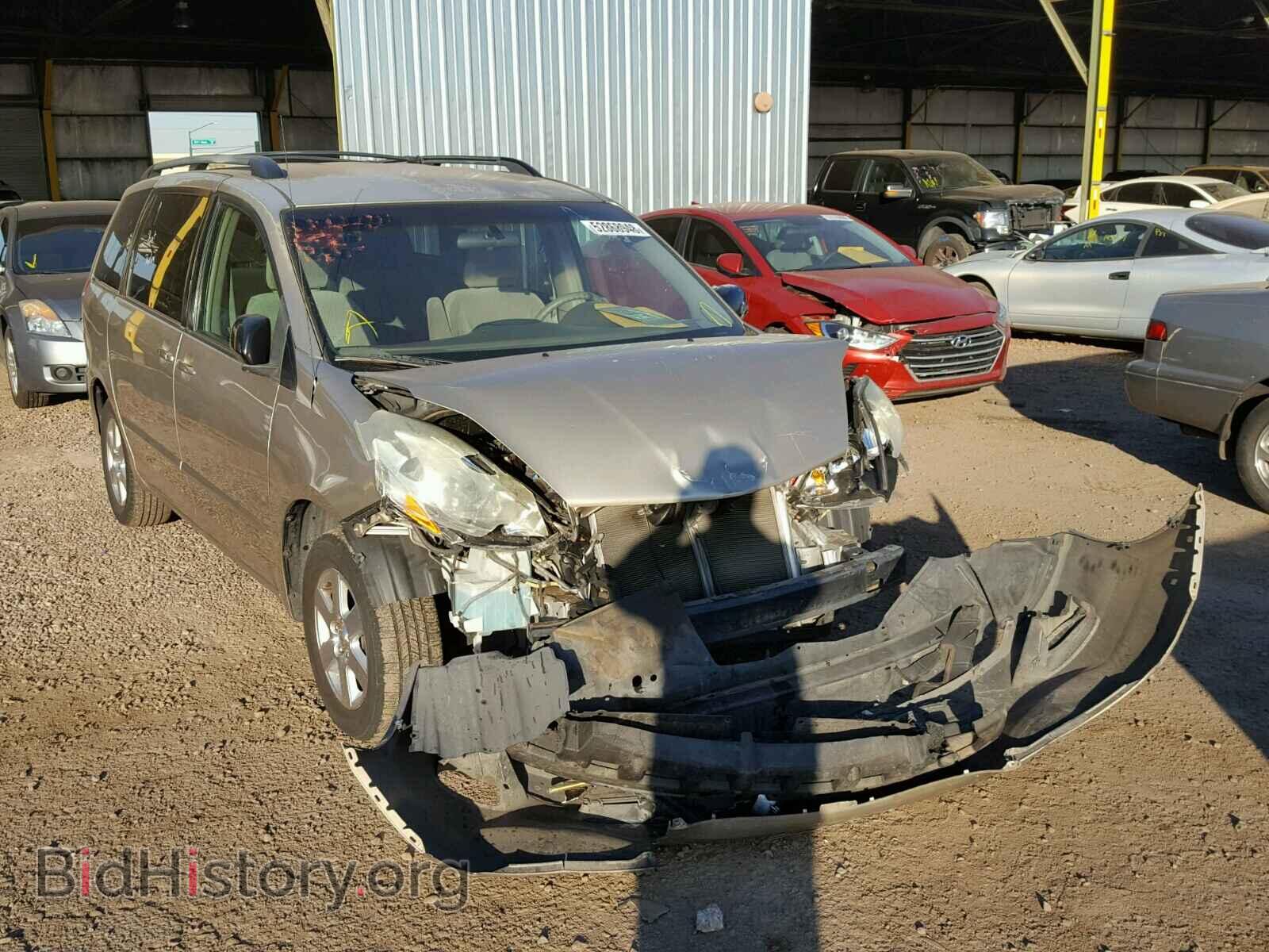 Photo 5TDZA23C76S491985 - TOYOTA SIENNA CE 2006