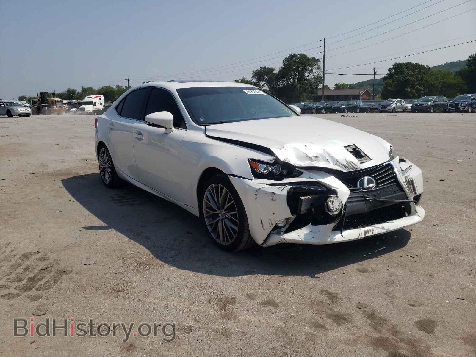 Photo JTHBA1D26G5011197 - LEXUS IS 2016