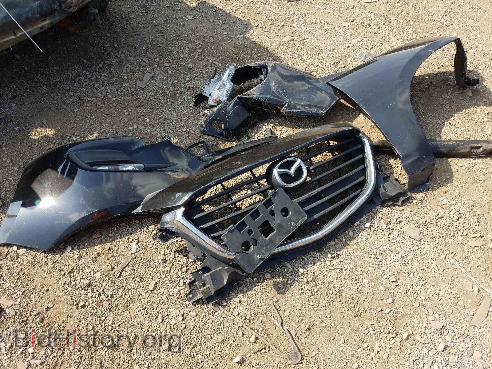 2017 MAZDA 3 - VIN: 3MZBN1U76HM153169 - Фото 9