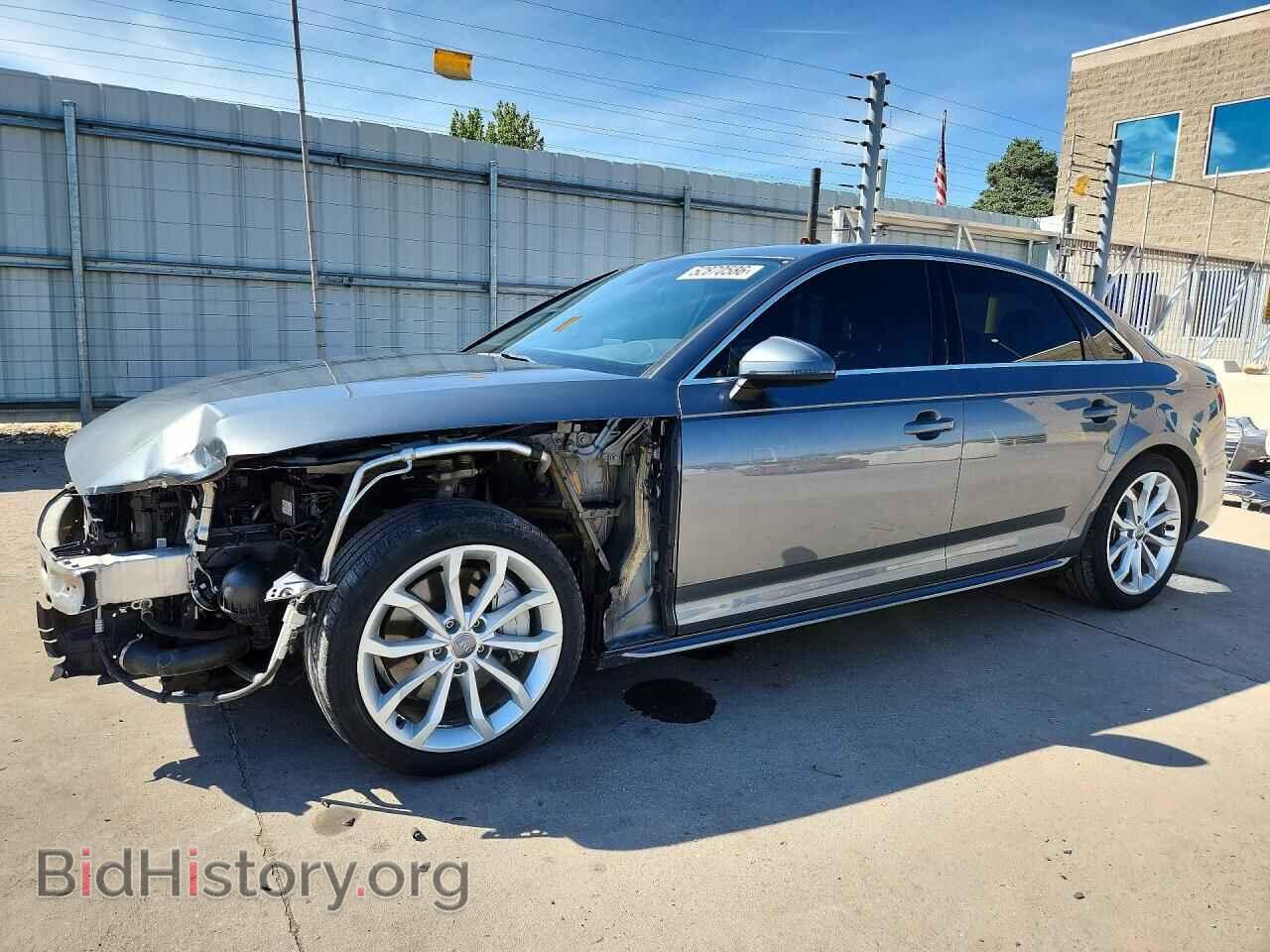 Photo WAUDNAF4XKA044343 - AUDI A4 2019