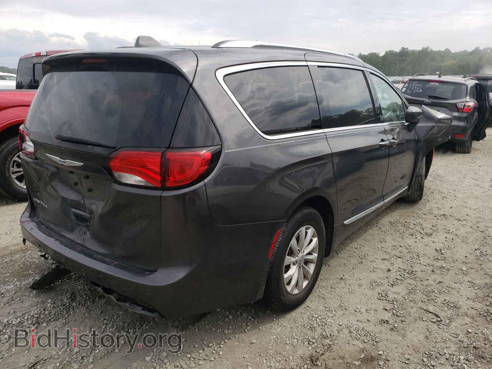 2018 CHRYSLER PACIFICA - VIN: 2C4RC1BG1JR144615 - Фото 4