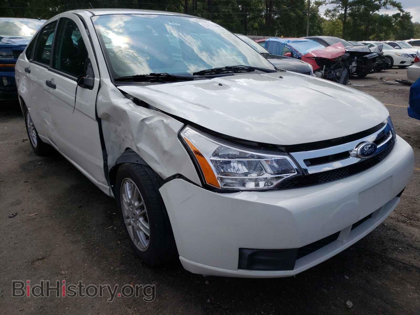 Photo 1FAHP3FN5AW295586 - FORD FOCUS 2010