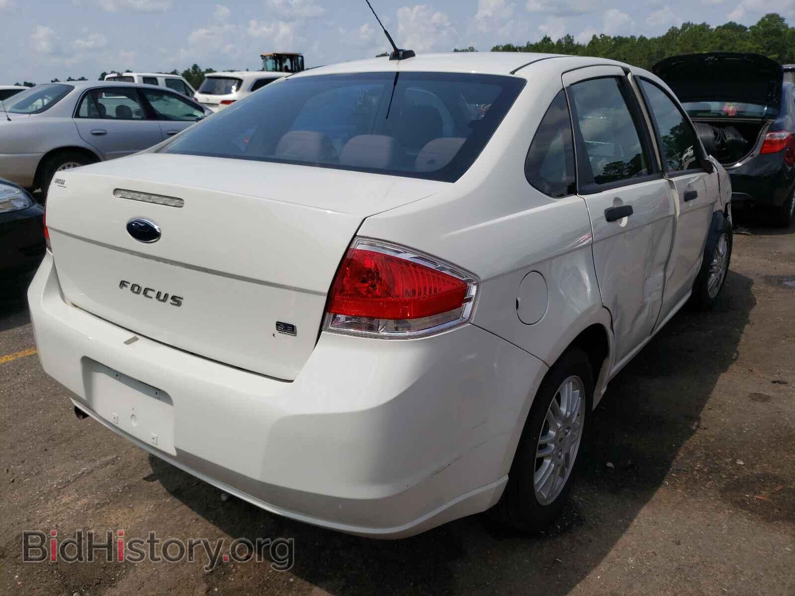 2010 FORD FOCUS - VIN: 1FAHP3FN5AW295586 - Фото 4