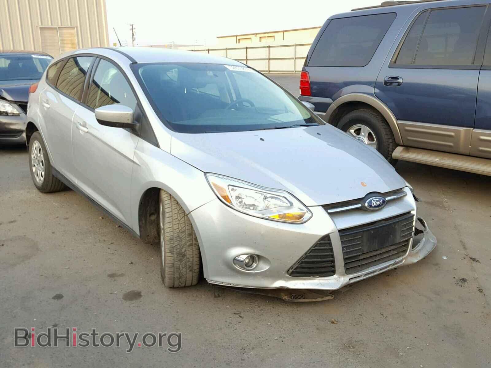 Photo 1FAHP3K27CL468542 - FORD FOCUS 2012