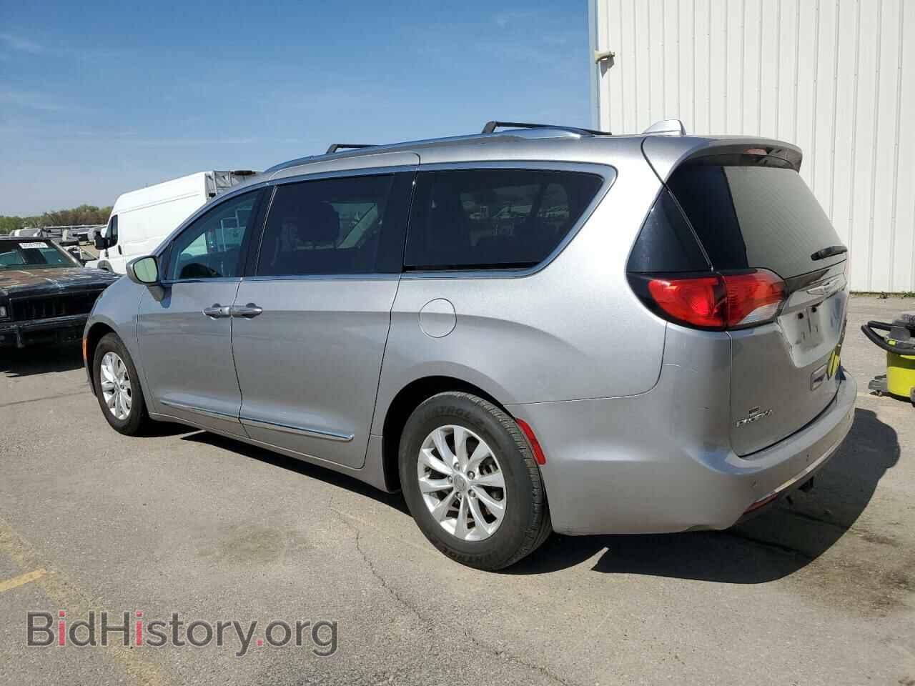 2018 CHRYSLER PACIFICA - VIN: 2C4RC1BG4JR246507 - Фото 2