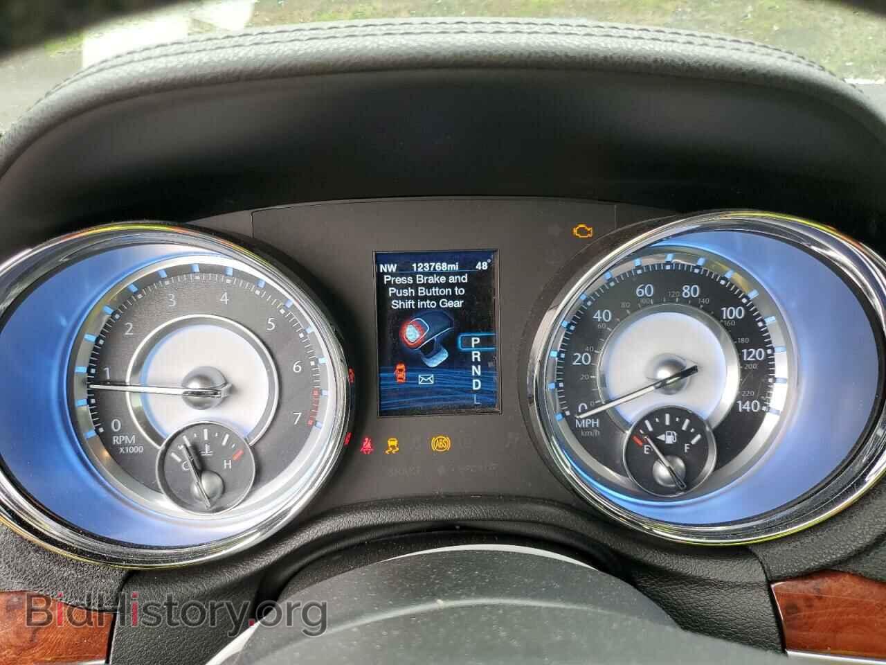2012 CHRYSLER 300 - VIN: 2C3CCACG4CH266046 - Фото 9