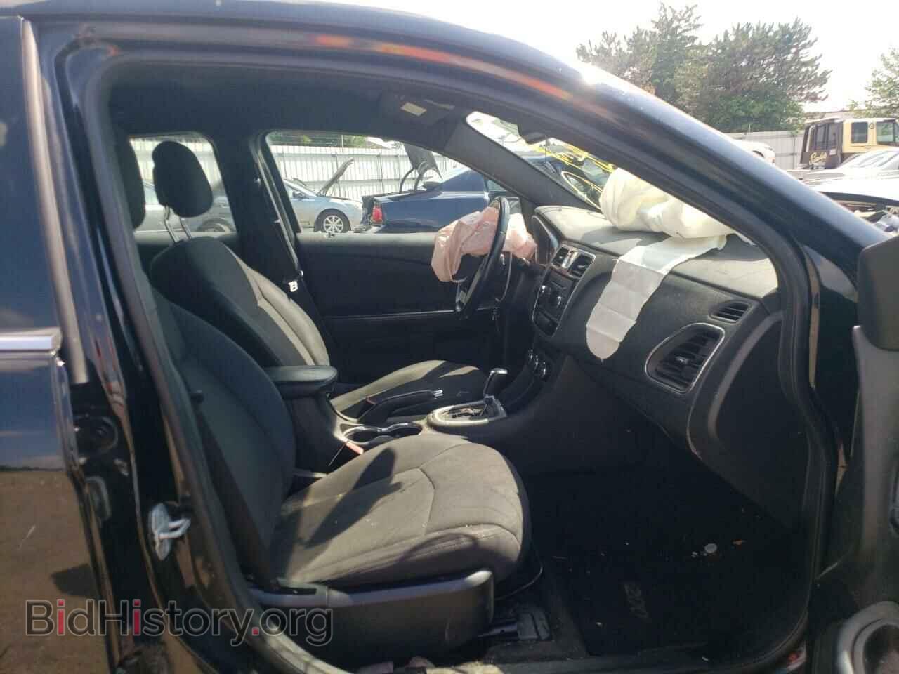 2012 CHRYSLER 200 - VIN: 1C3CCBBB3CN267370 - Фото 5