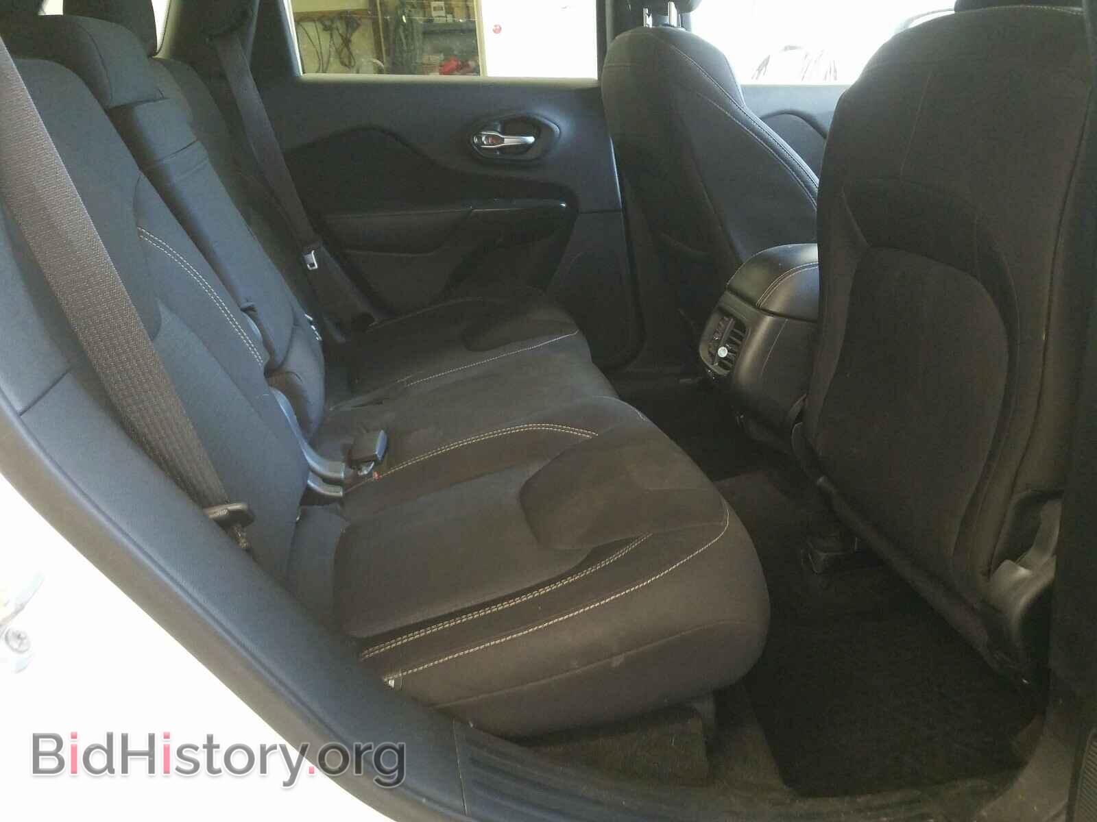 2016 JEEP CHEROKEE - VIN: 1C4PJMCS8GW132009 - Фото 6