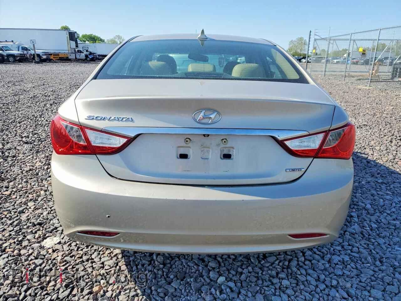 2011 HYUNDAI SONATA - VIN: 5NPEC4AC3BH040348 - Фото 6
