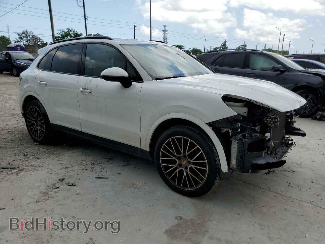 2020 PORSCHE CAYENNE - VIN: WP1AA2AY2LDA08842 - Photo 4