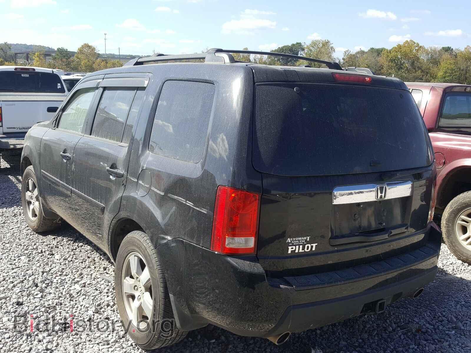 2009 HONDA PILOT - VIN: 5FNYF385X9B028020 - Фото 3
