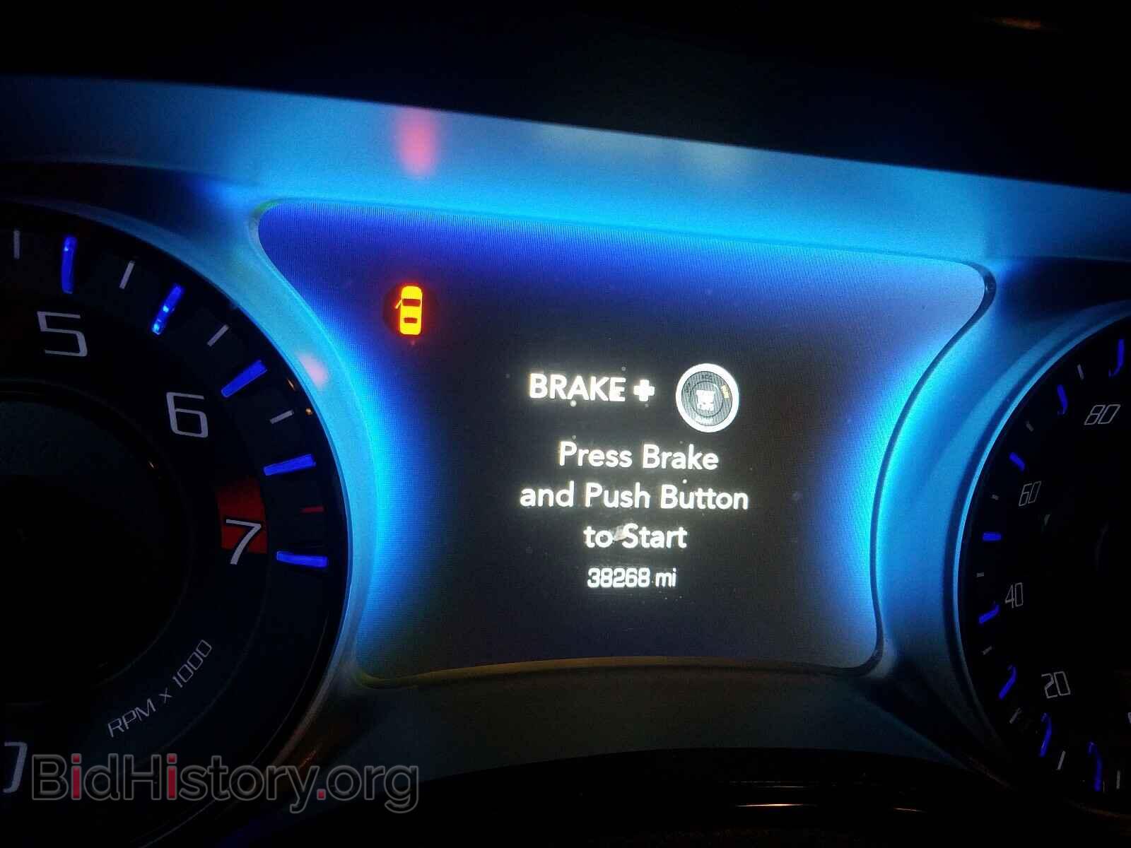 2017 CHRYSLER 300 - VIN: 2C3CCAGG7HH628808 - Фото 8