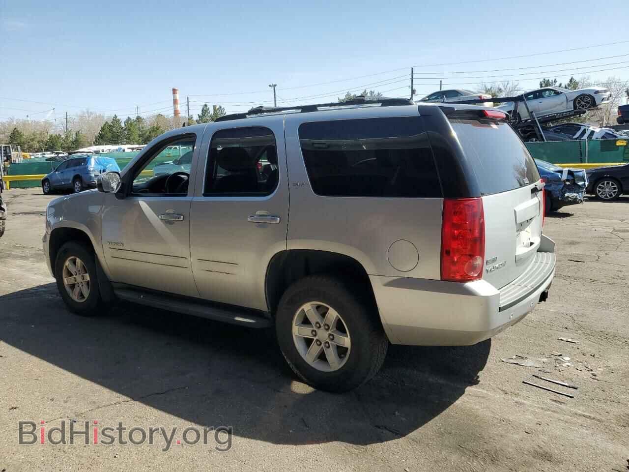 2012 GMC YUKON - VIN: 1GKS2CE07CR123697 - Фото 2
