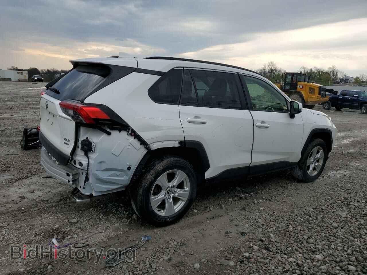 2021 TOYOTA RAV4 - VIN: JTMP1RFVXMD075631 - Photo 3