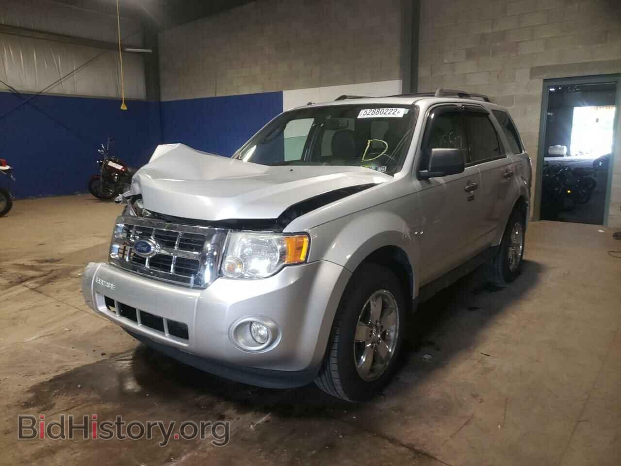 2011 FORD ESCAPE - VIN: 1FMCU9DG7BKB18174 - Фото 2