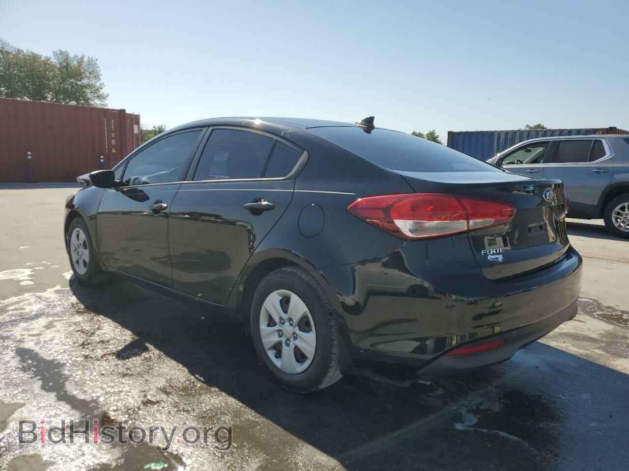 2017 KIA FORTE - VIN: 3KPFK4A78HE097670 - Фото 2