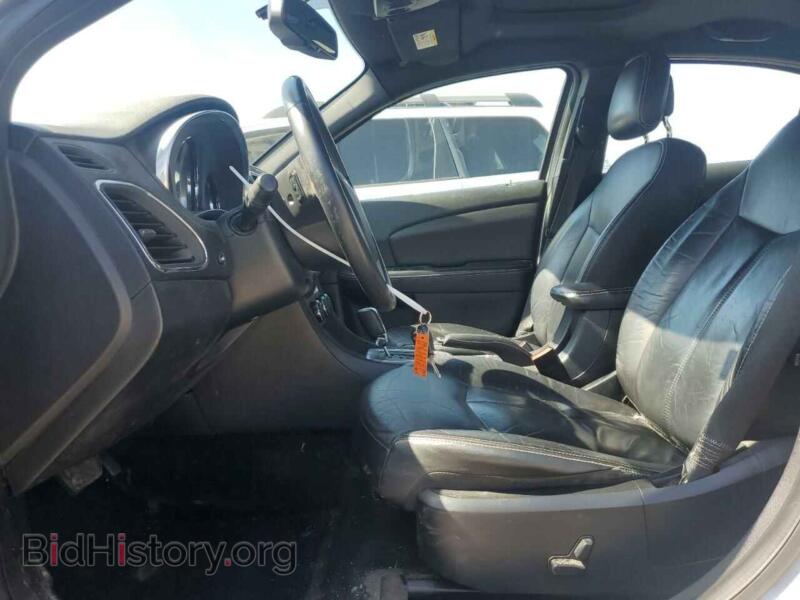 2013 Chrysler 200 (VIN 1C3CCBCG6DN543455) — photo 7 of 12
