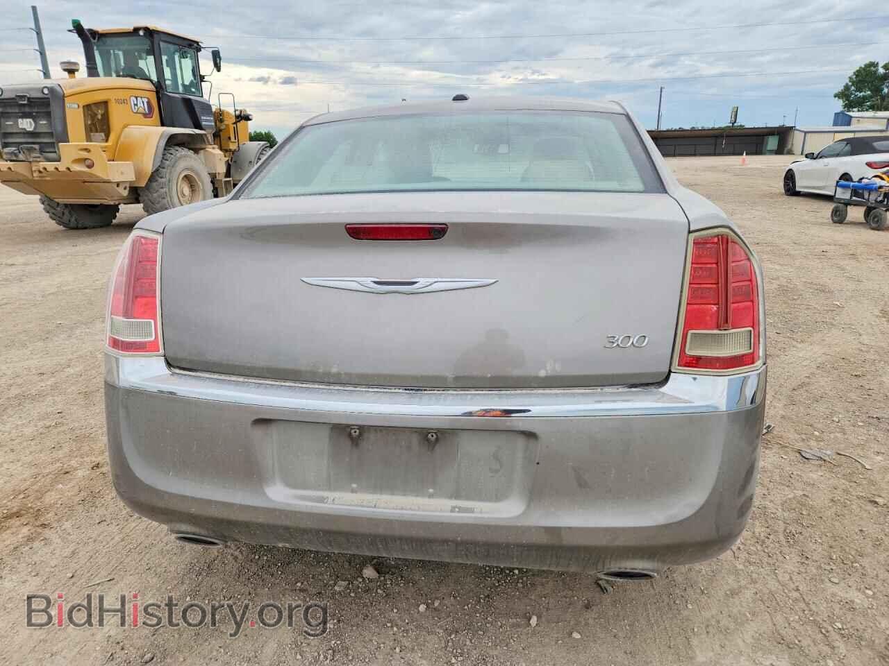 2014 CHRYSLER 300 - VIN: 2C3CCAAG5EH272802 - Фото 6