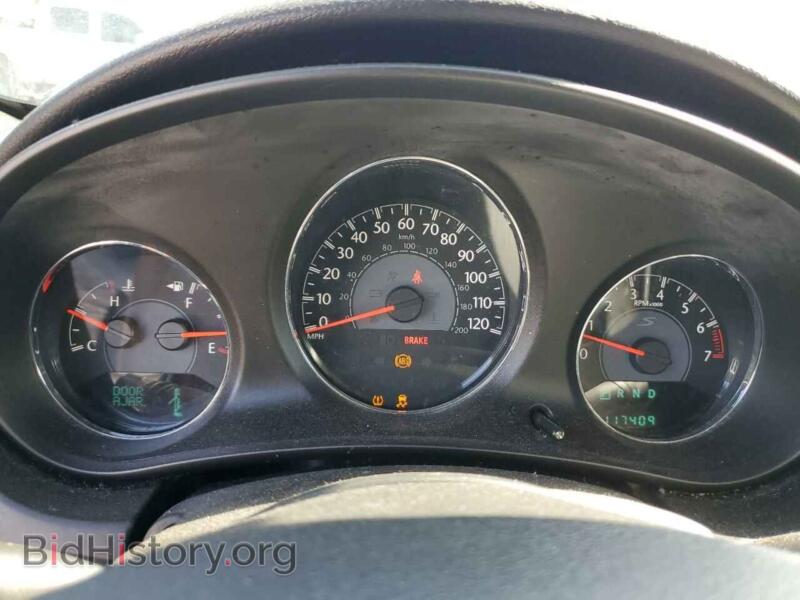 2013 Chrysler 200 (VIN 1C3CCBCG1DN743840) — photo 9 of 14