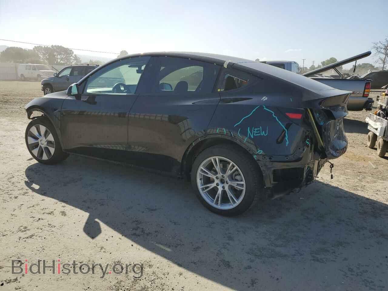 2021 TESLA MODEL Y - VIN: 5YJYGDEEXMF093580 - Photo 2