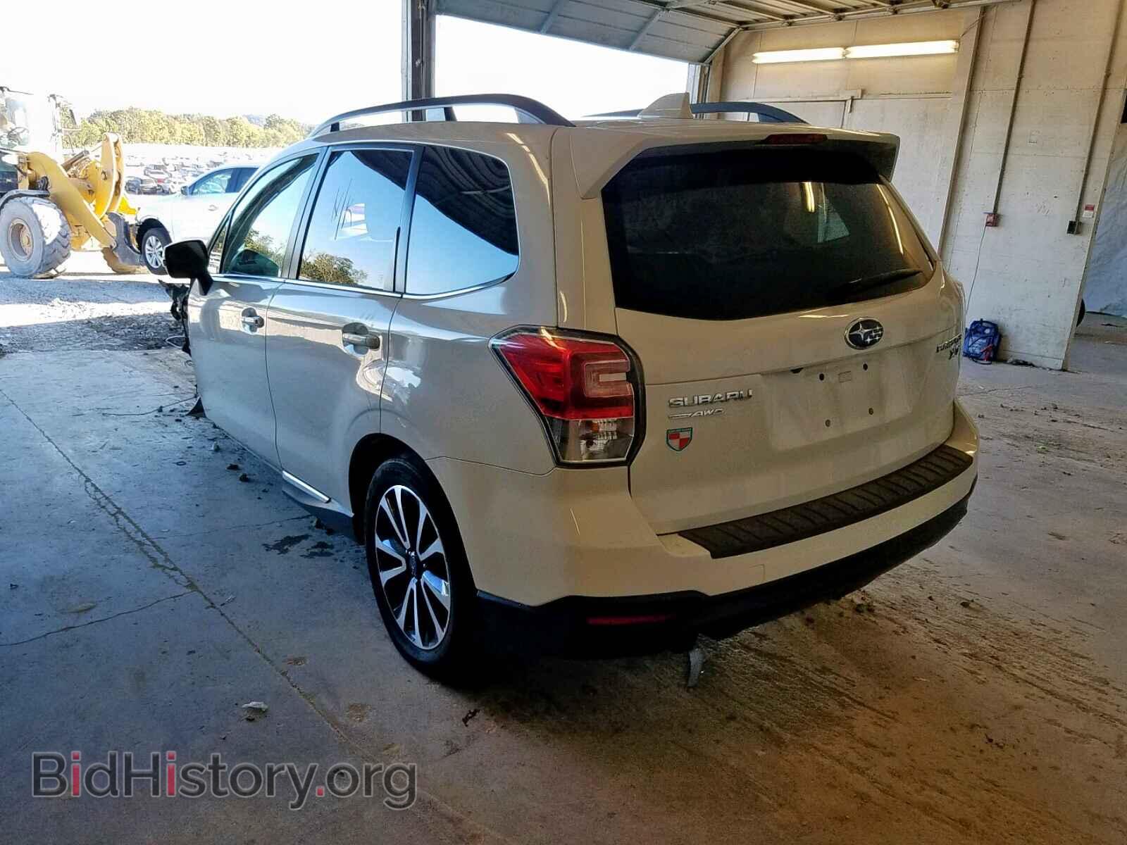 2017 SUBARU FORESTER - VIN: JF2SJGTC8HH409107 - Фото 3