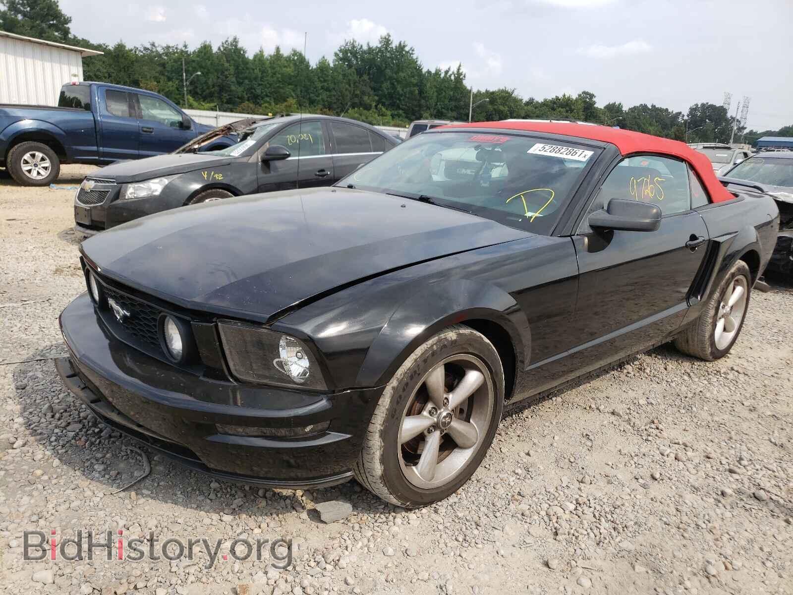 2007 FORD MUSTANG - VIN: 1ZVFT85H875204117 - Фото 2