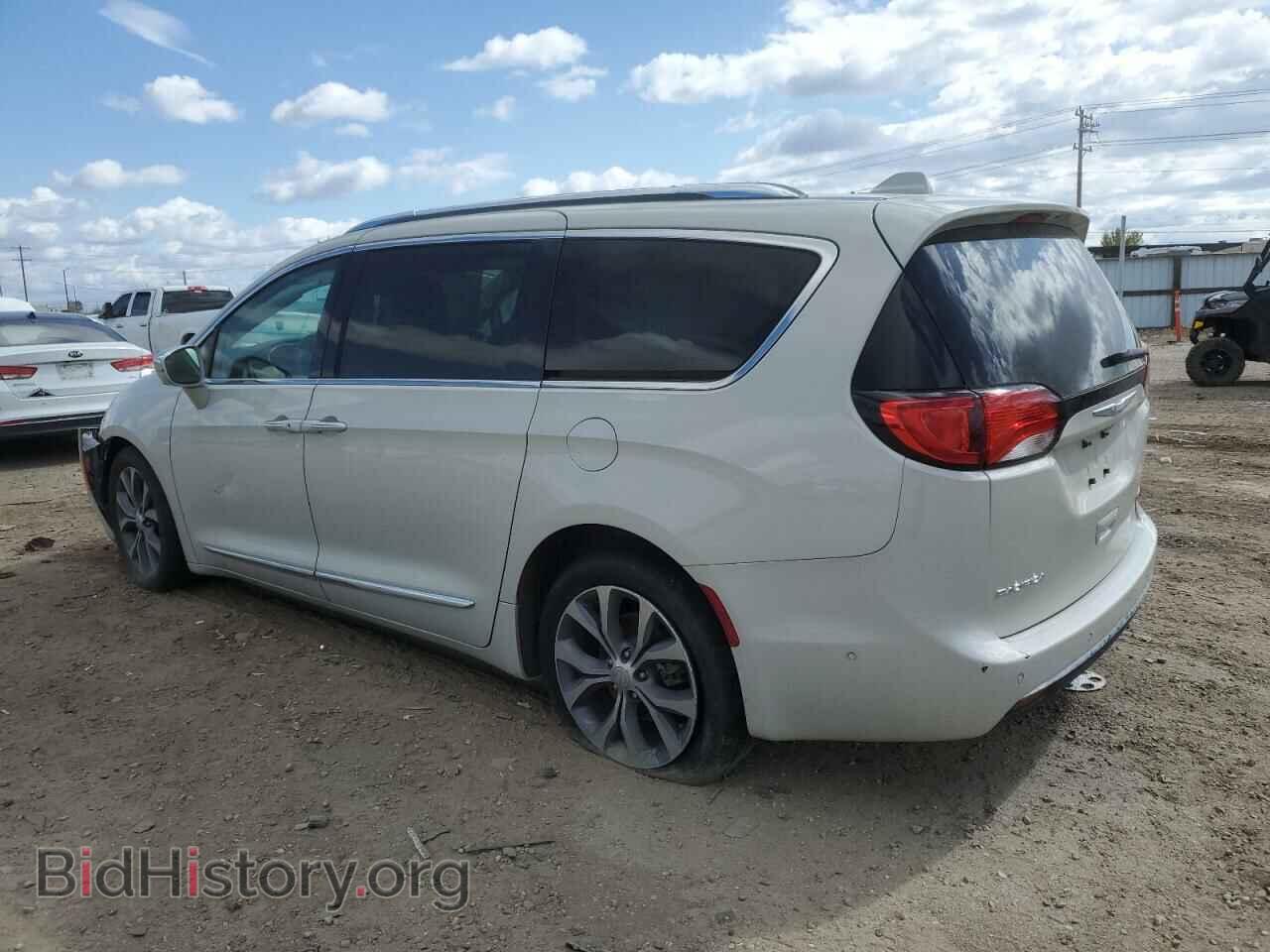 2017 CHRYSLER PACIFICA - VIN: 2C4RC1GG0HR643277 - Фото 2