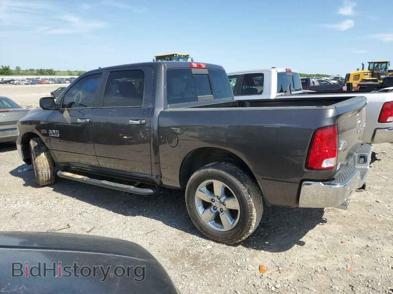 2017 RAM 1500 - VIN: 3C6RR7LT8HG522949 - Фото 2