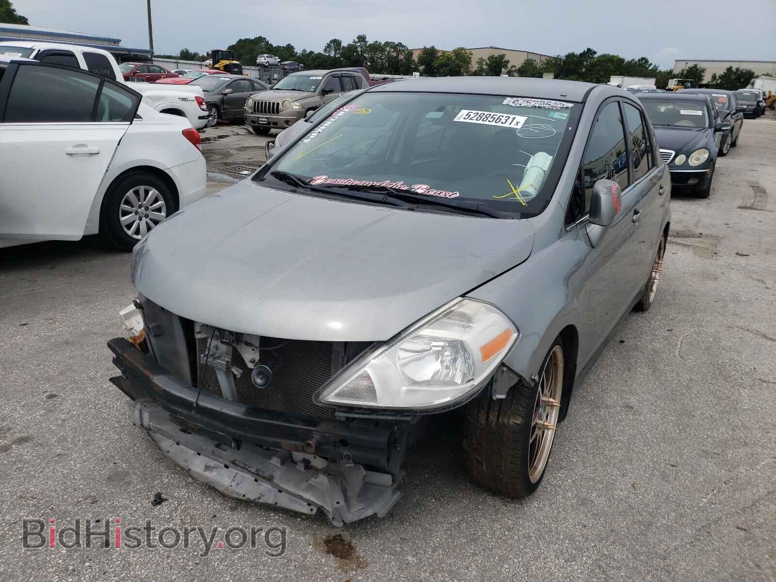 2009 NISSAN VERSA - VIN: 3N1BC11E09L383313 - Фото 2