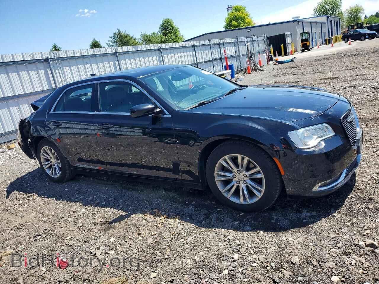 2017 CHRYSLER 300 - VIN: 2C3CCAAG5HH552417 - Фото 4