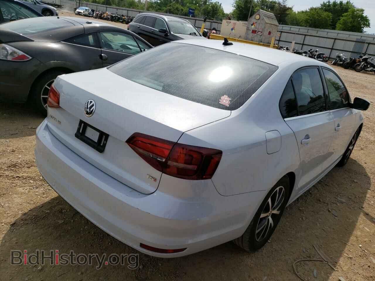 2017 VOLKSWAGEN JETTA - VIN: 3VWDB7AJXHM393748 - Фото 3
