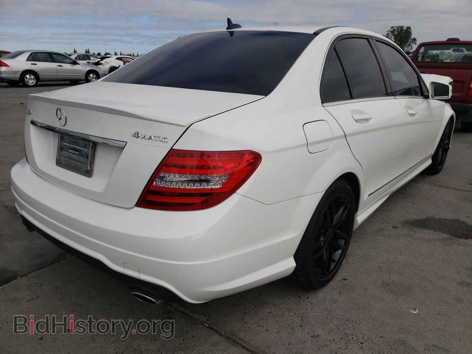 2013 MERCEDES-BENZ C-CLASS - VIN: WDDGF8AB9DA831238 - Фото 4