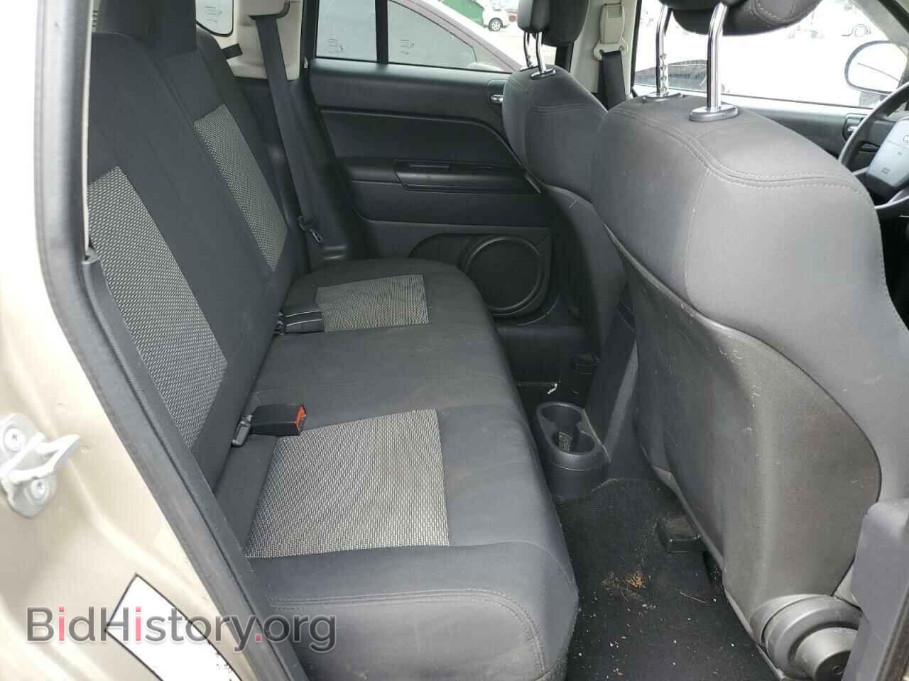 2010 JEEP COMPASS - VIN: 1J4NT4FB4AD537777 - Фото 10