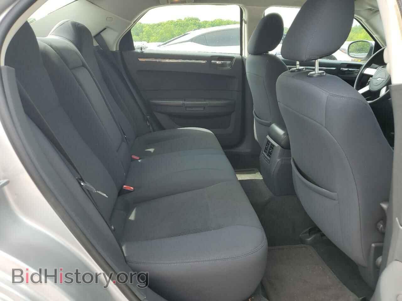 2010 CHRYSLER 300 - VIN: 2C3CA4CDXAH215452 - Фото 10