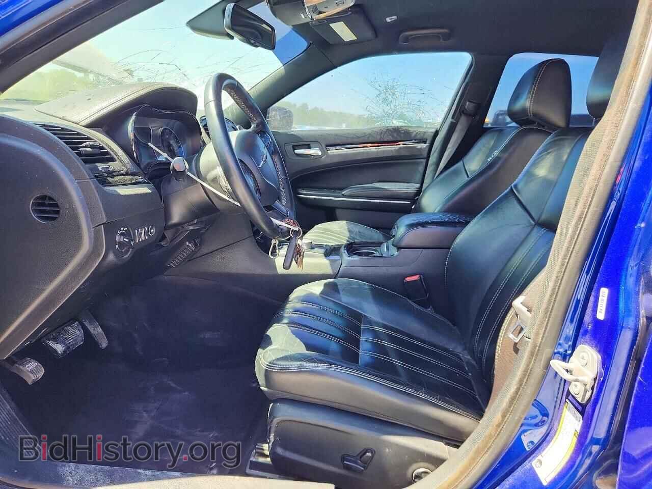 2019 CHRYSLER 300 - VIN: 2C3CCABG3KH515419 - Фото 7