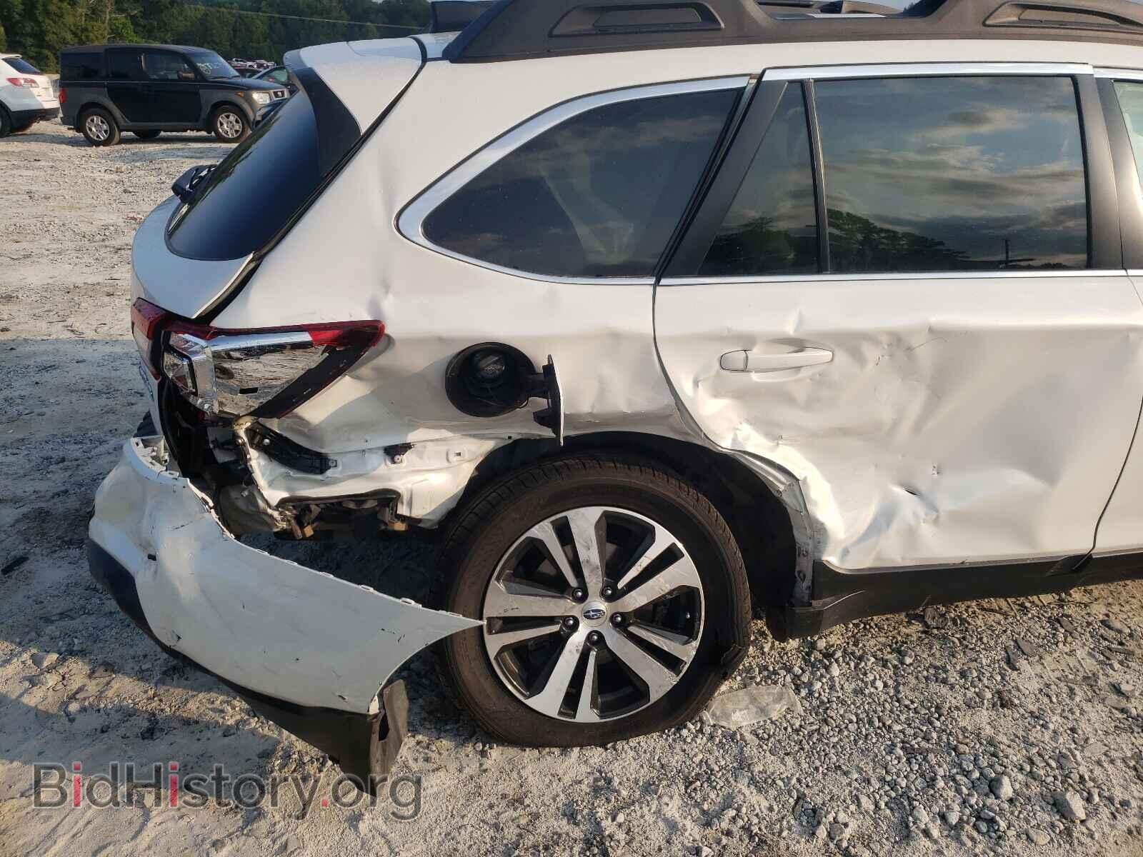 2018 SUBARU OUTBACK - VIN: 4S4BSANC8J3320089 - Фото 9