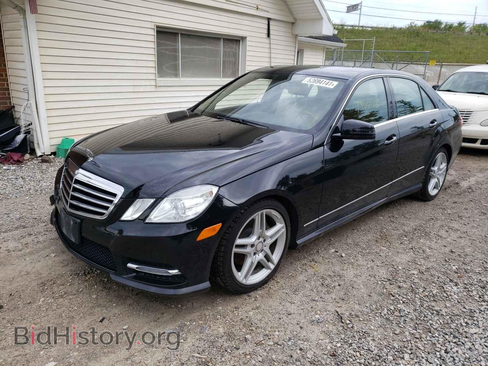 2013 MERCEDES-BENZ E-CLASS - VIN: WDDHF8JB1DA741750 - Фото 2