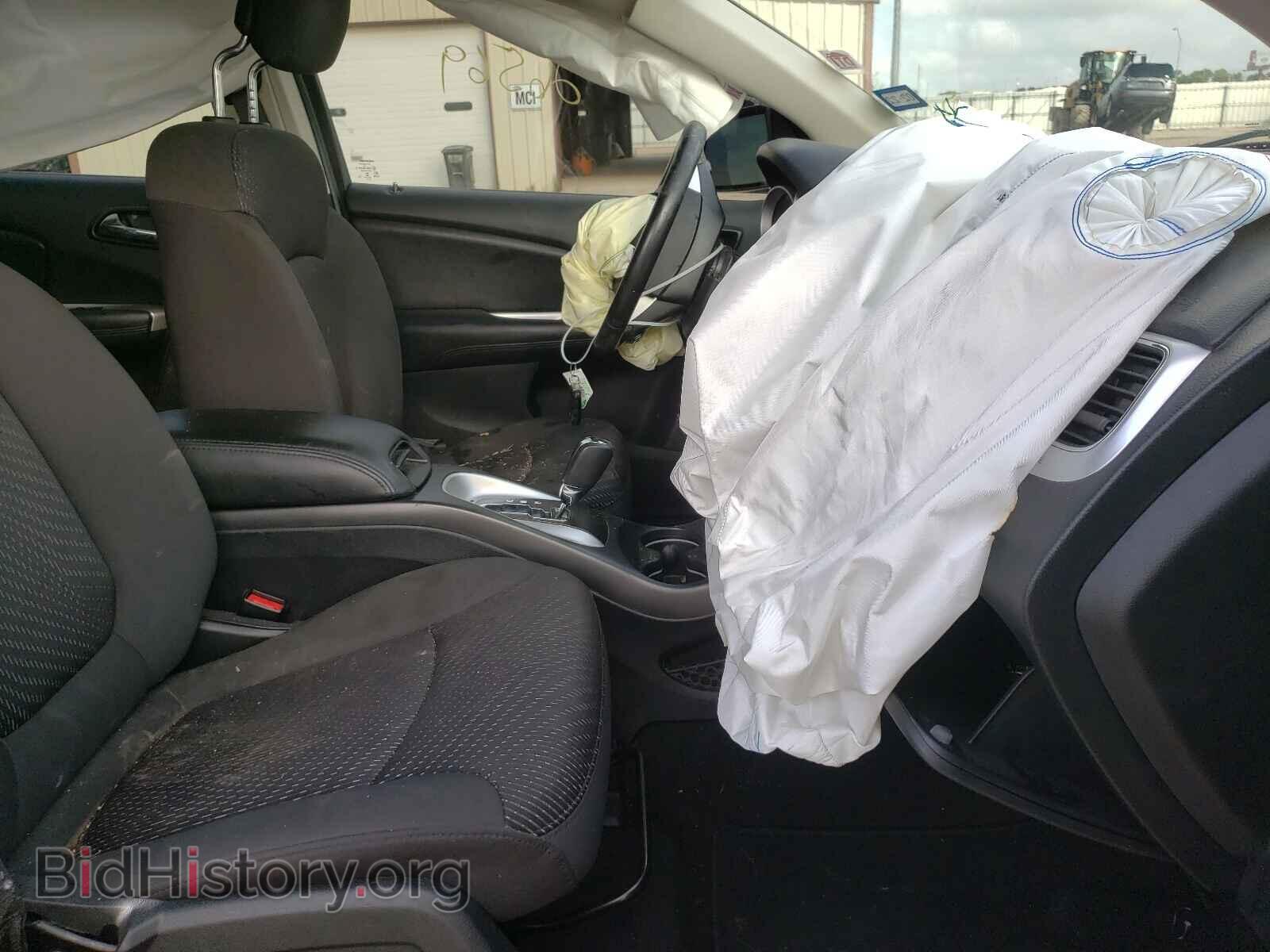 2018 DODGE JOURNEY - VIN: 3C4PDCAB2JT383402 - Фото 5