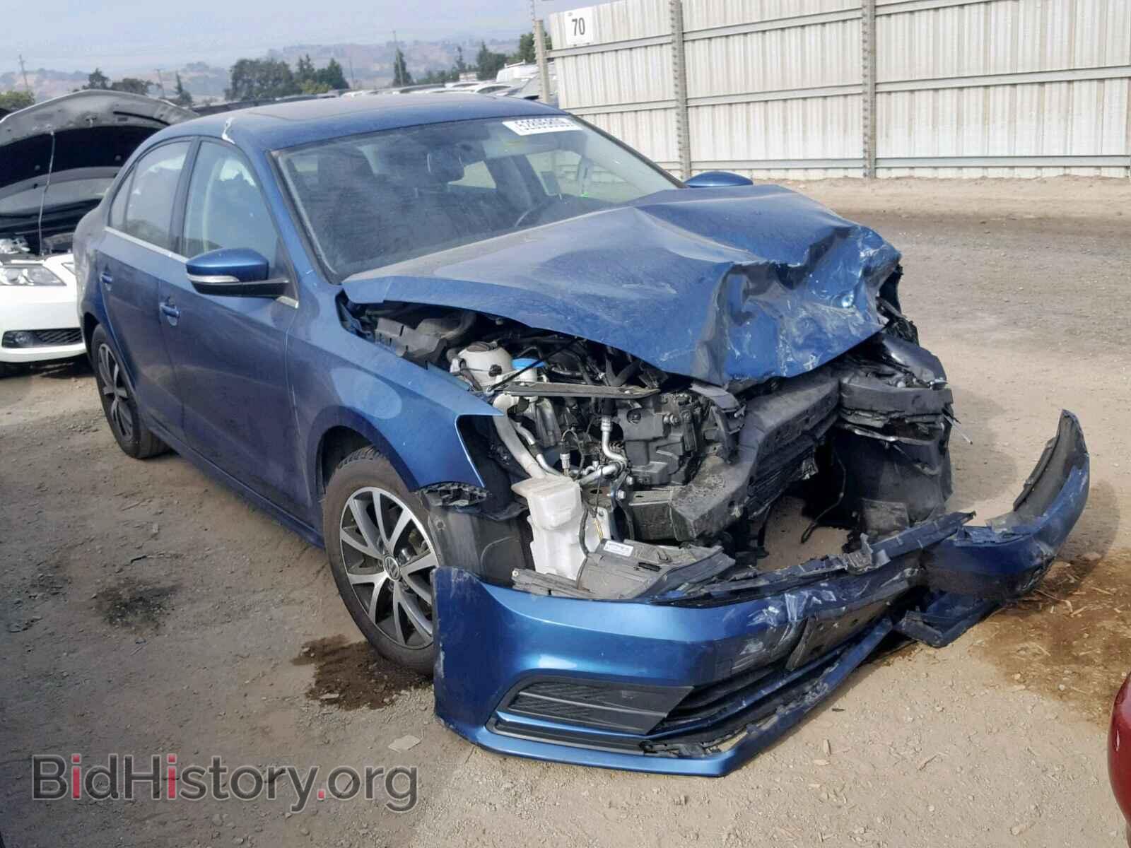 Фотография 3VWDB7AJ9HM376021 - VOLKSWAGEN JETTA 2017