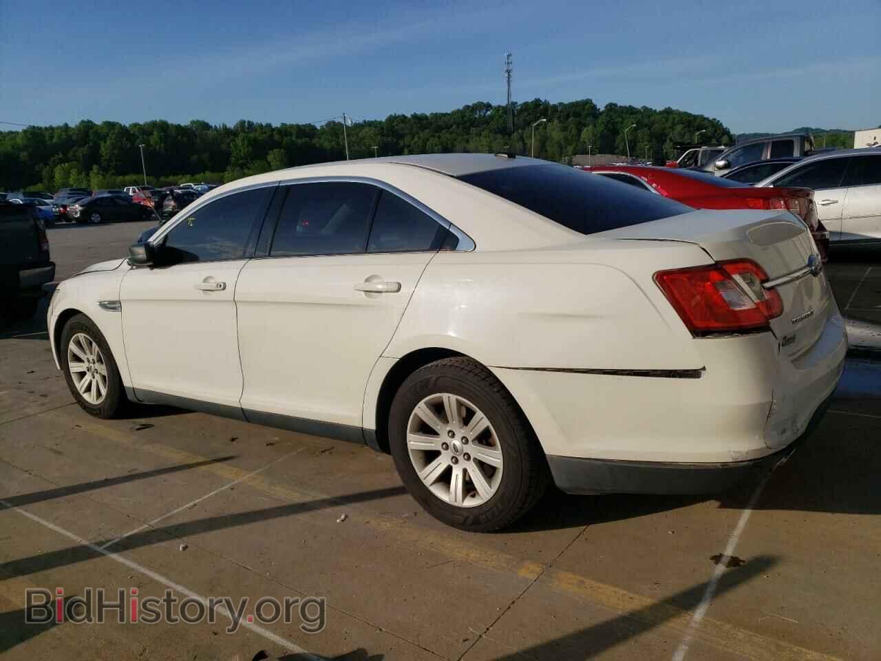 2010 FORD TAURUS - VIN: 1FAHP2DW3AG169596 - Фото 2