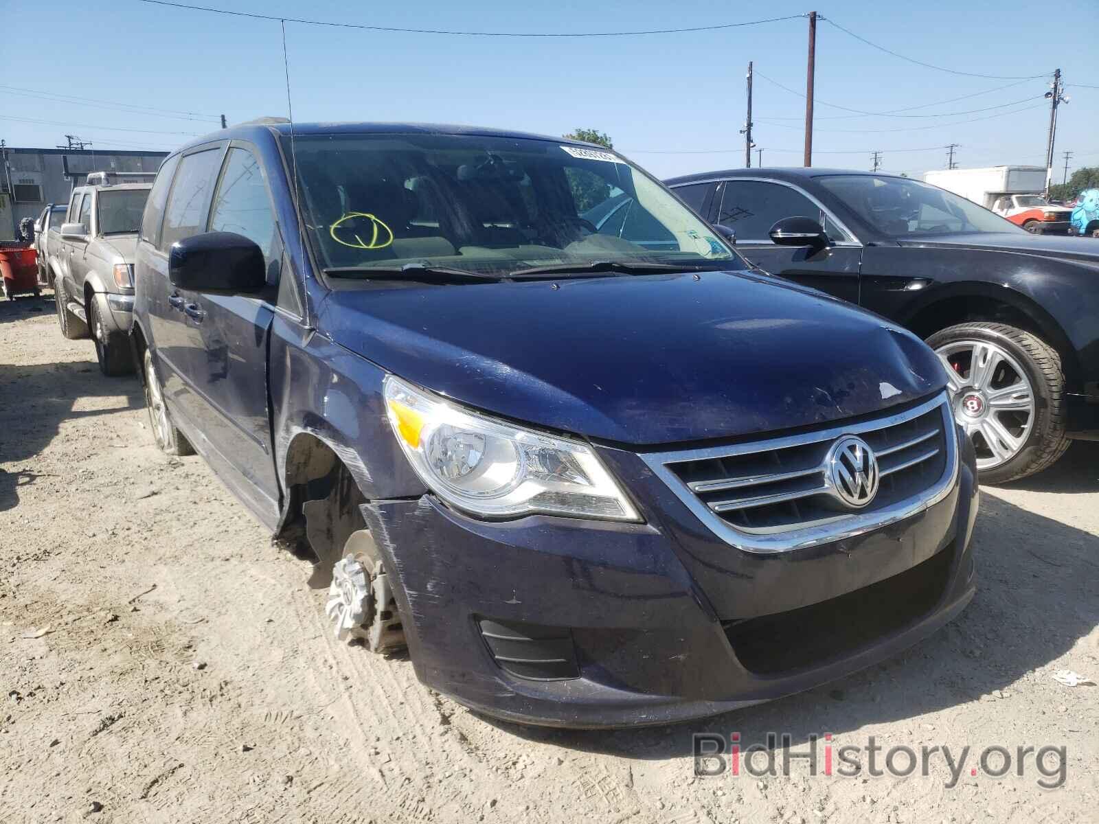 Photo 2C4RVABG6CR390816 - VOLKSWAGEN ROUTAN 2012