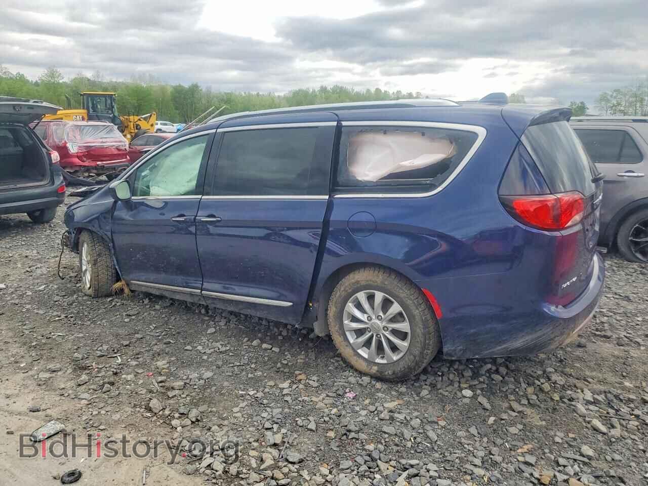 2019 CHRYSLER PACIFICA - VIN: 2C4RC1BG1KR548869 - Photo 2