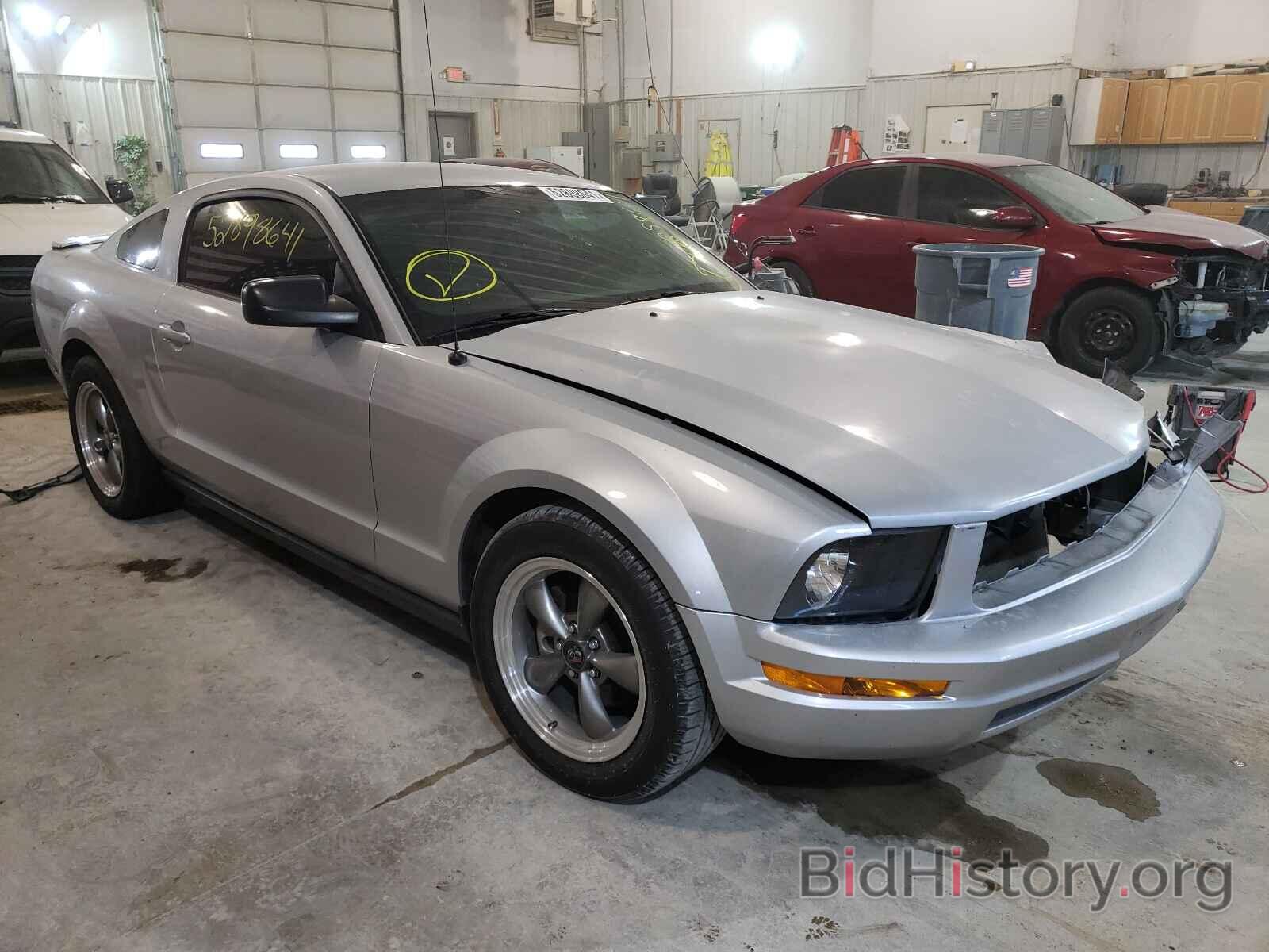 Photo 1ZVHT80N895134014 - FORD MUSTANG 2009