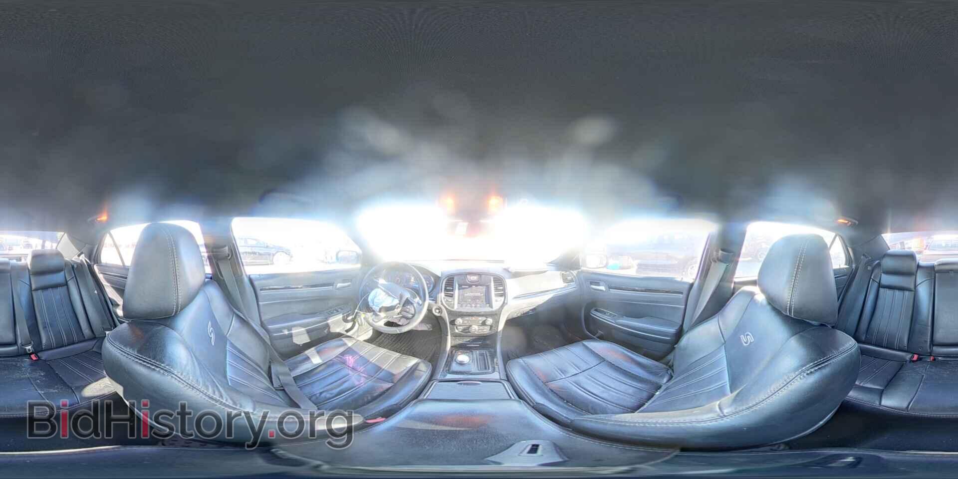 2019 CHRYSLER 300 - VIN: 2C3CCABG4KH516112 - Photo 15