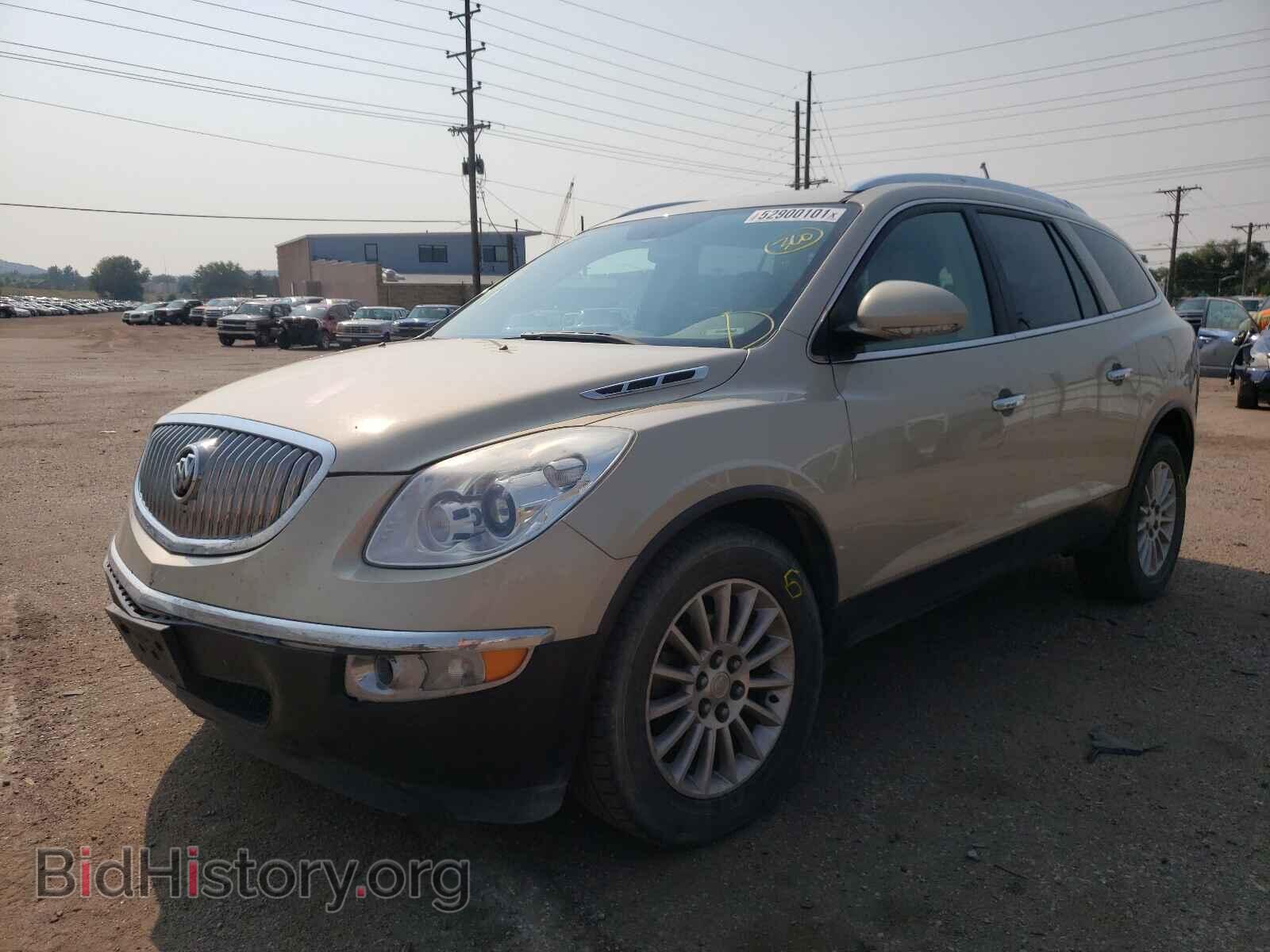2011 BUICK ENCLAVE - VIN: 5GAKVBED8BJ105384 - Фото 2