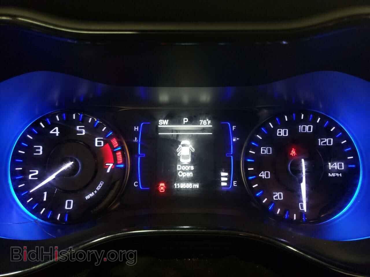 2015 CHRYSLER 200 - VIN: 1C3CCCBB3FN550605 - Фото 9