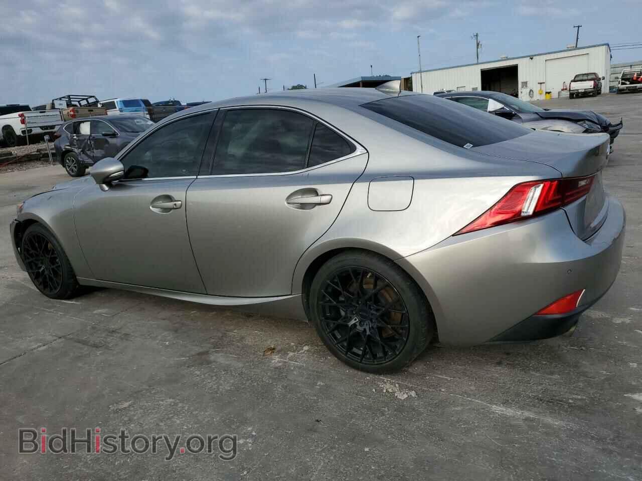 2016 LEXUS IS - VIN: JTHBA1D24G5027513 - Фото 2