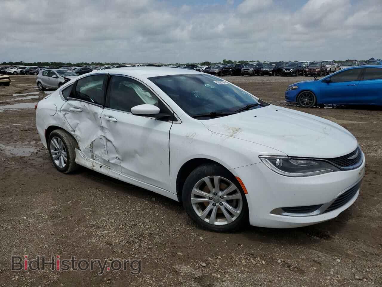 2016 CHRYSLER 200 - VIN: 1C3CCCAB8GN105764 - Фото 4
