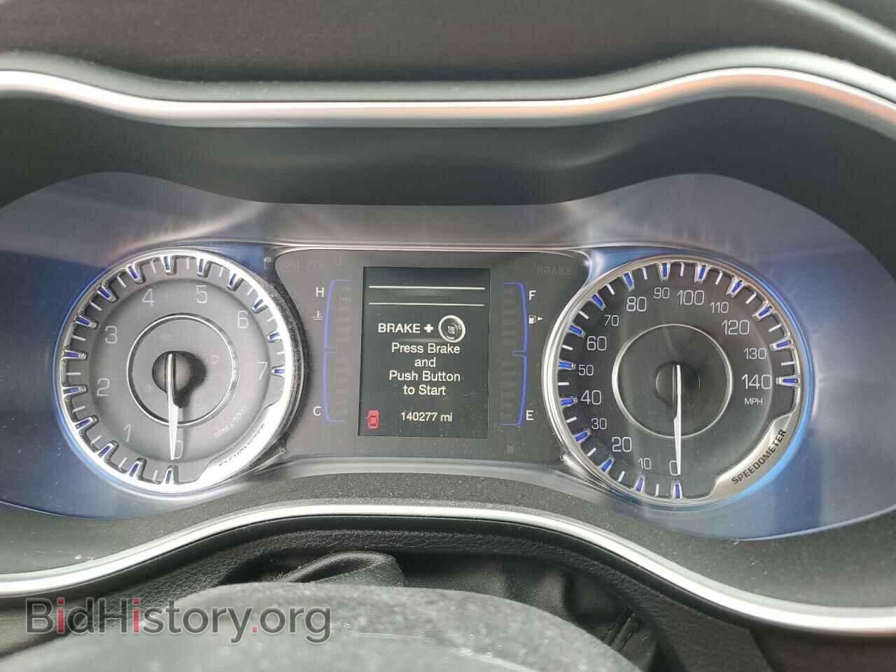 2016 CHRYSLER 200 - VIN: 1C3CCCAB8GN105764 - Фото 9