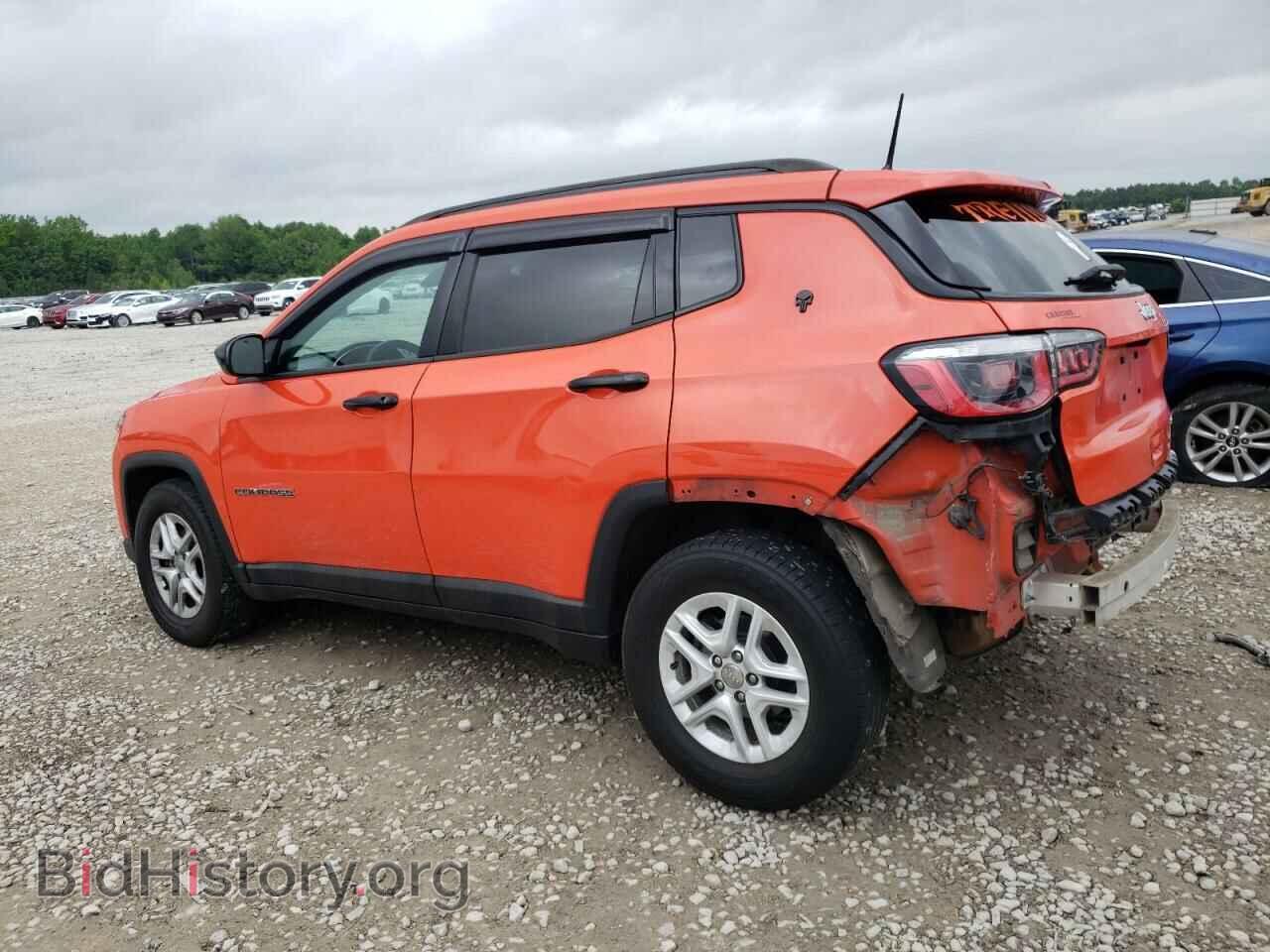 2018 JEEP COMPASS - VIN: 3C4NJCABXJT211134 - Фото 2
